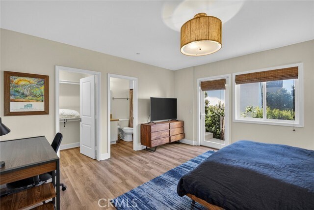 Building Photo - 214 Avenida Montalvo