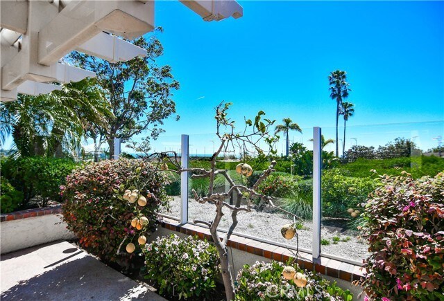 Building Photo - 15 Beachcomber Dr