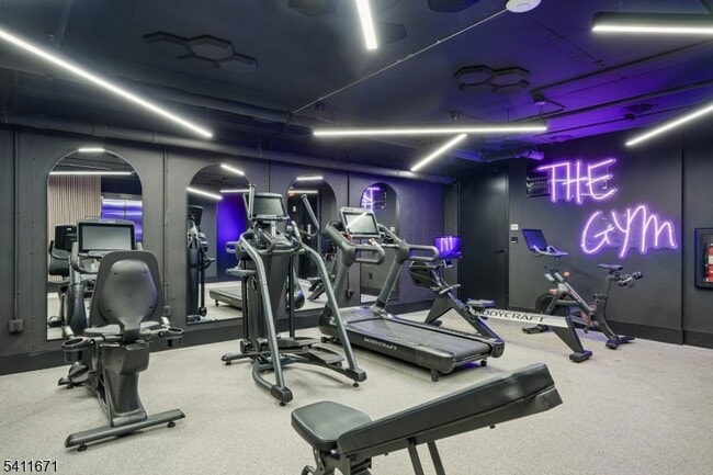 Building Photo - 1722 Springfield Ave