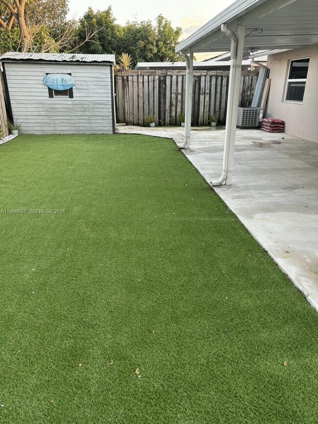 Building Photo - 19259 SW 118th Pl