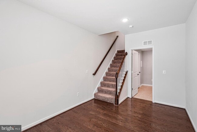 Building Photo - 24575 Rosebay Terrace