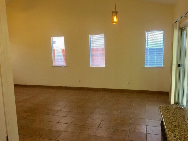 Building Photo - 10281 N Whitney Ave