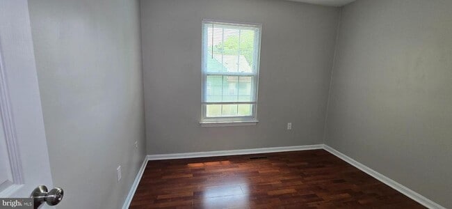 Building Photo - 15623 Plaid Dr
