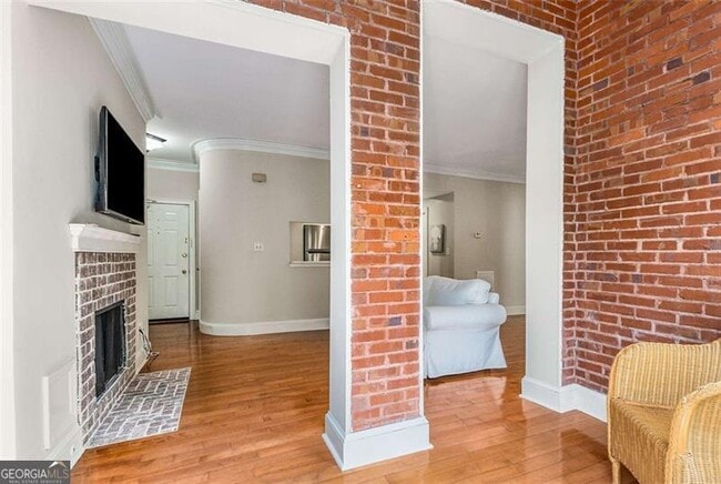 Building Photo - 2840 Peachtree Rd