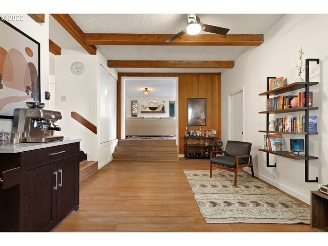 Building Photo - CHARMING HOME NEAR MULTNOMAH VILLAGE IN SW PORTLAND