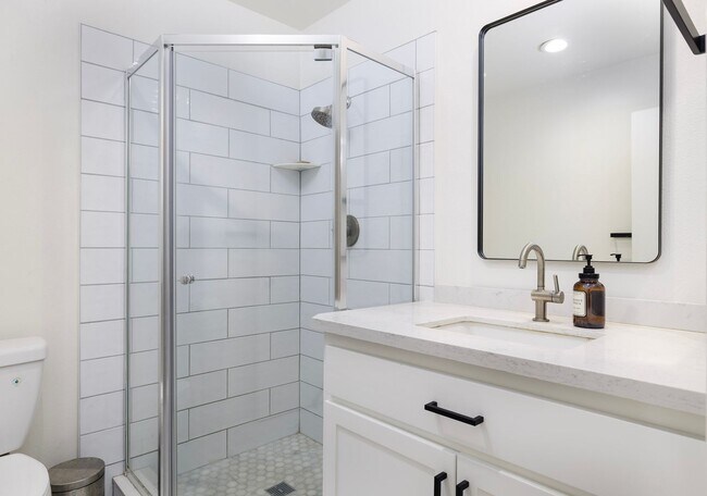 Building Photo - Discover Your Dream Sanctuary at Braemar Ranch, Yankee Farm!