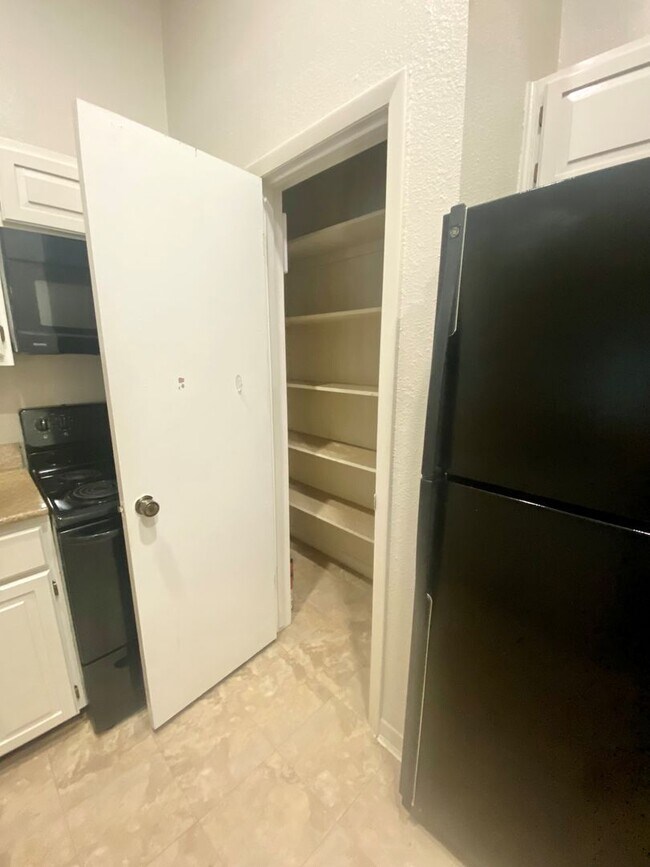 Building Photo - MOVE IN NOW  - SOMERSET - WEST CAMPUS - SPECTACULAR 2BD/BA - GATED - PARKING / WATER INCLUDED