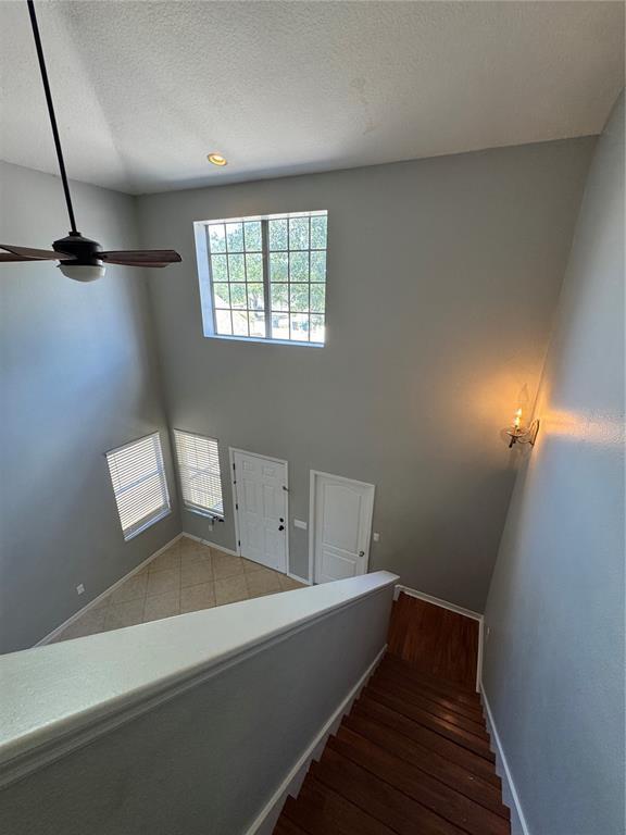 Building Photo - 18006 Birdwater Dr