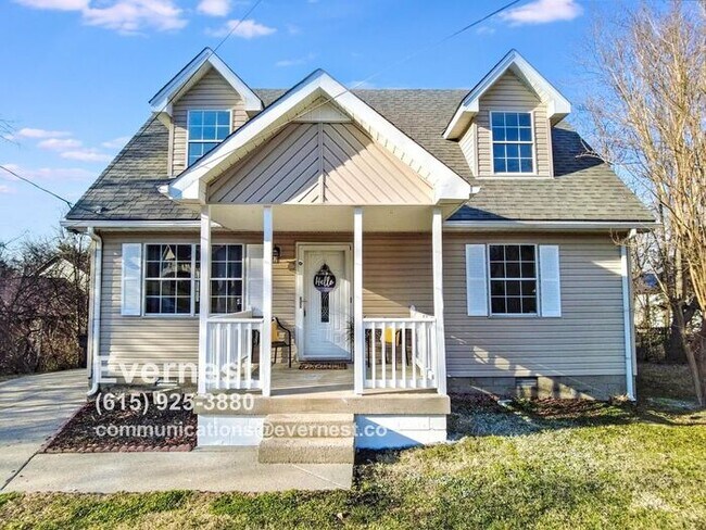 Primary Photo - Comfortable 4-Bedroom Home in a Convenient...