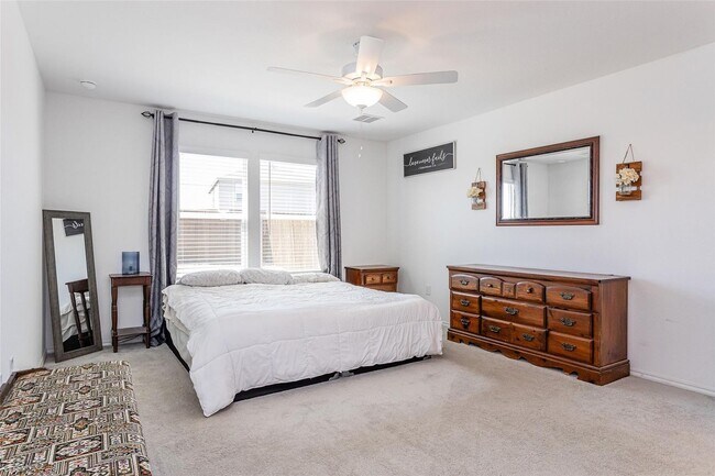 Building Photo - 2023 built Sweet Home! 4bd & 3 bth