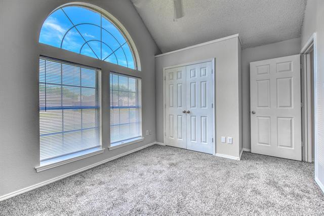 Building Photo - 8001 Spinnaker Cove
