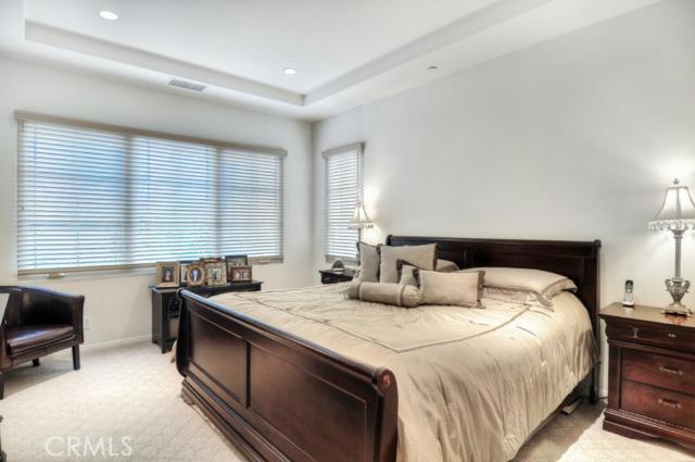 Building Photo - 41 Bianco