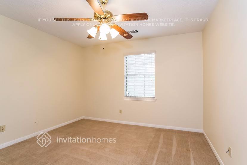 Building Photo - 18015 Tall Cypress Dr