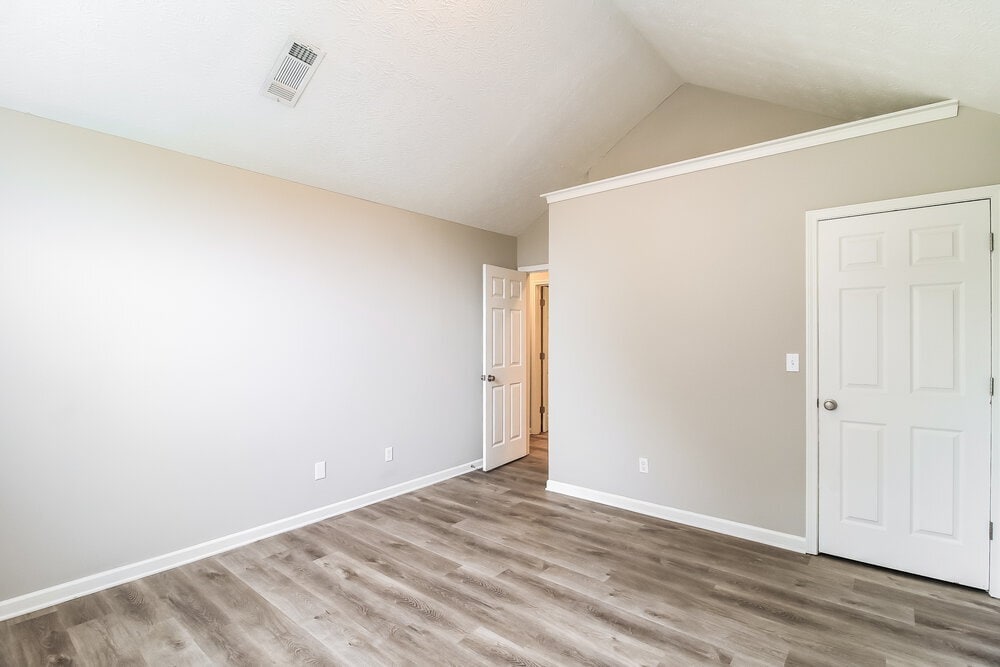 Building Photo - 1295 Mill Shyre Way