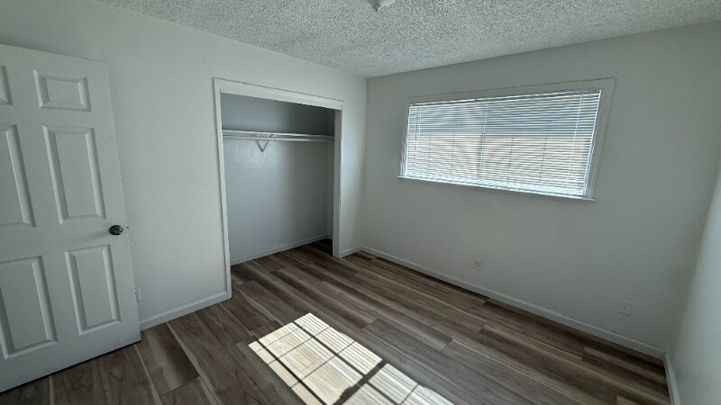 Building Photo - 1530 Edgar Ave