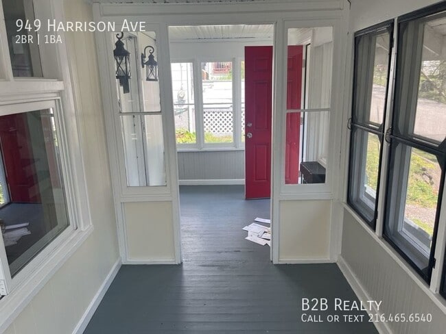 Building Photo - 949 Harrison Ave