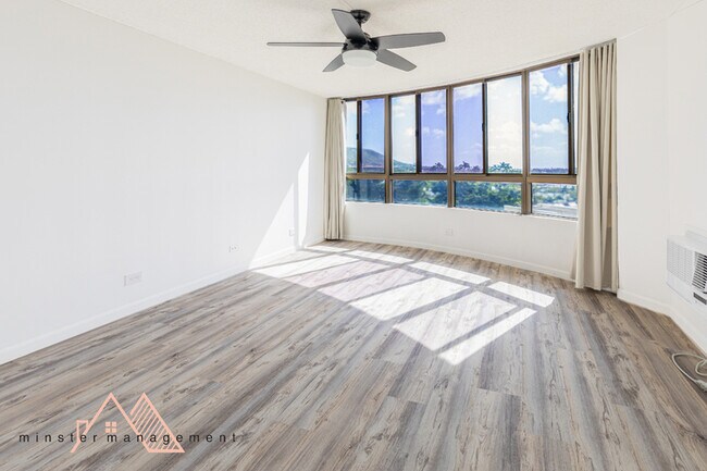 Building Photo - 6770 Hawaii Kai Dr
