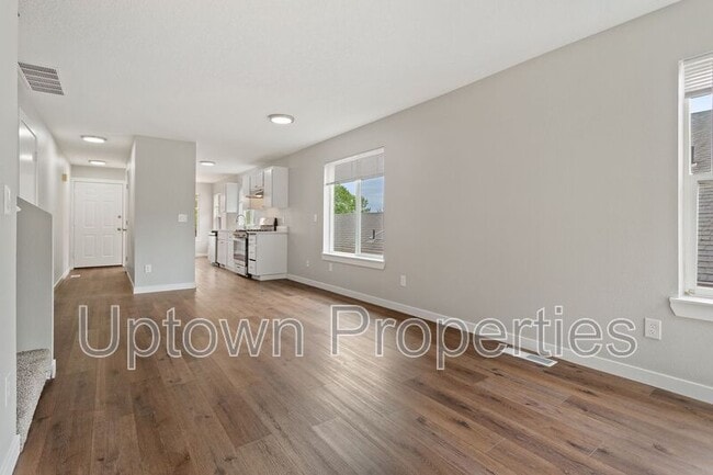 Building Photo - 14186 SE Summerfield Loop