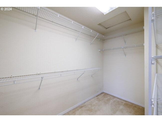 Building Photo - Bright, Open Living with Vaulted Ceilings ...
