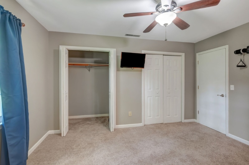 Building Photo - 211 Brattlesboro Pl