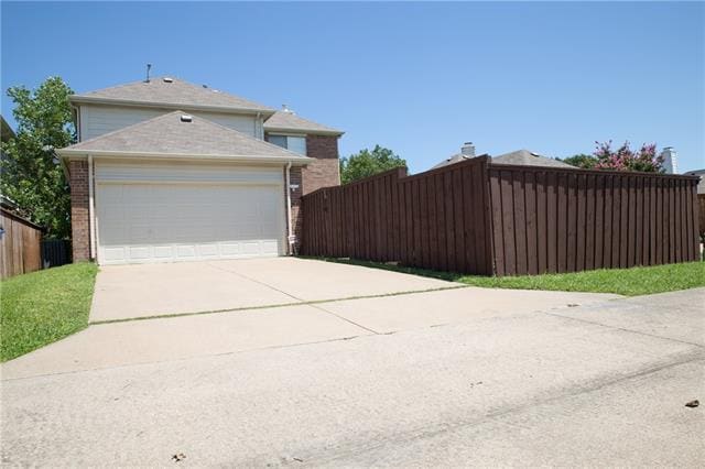 Building Photo - 2021 Reddenson Dr