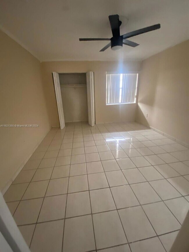 Building Photo - 4100 W 14th Ave