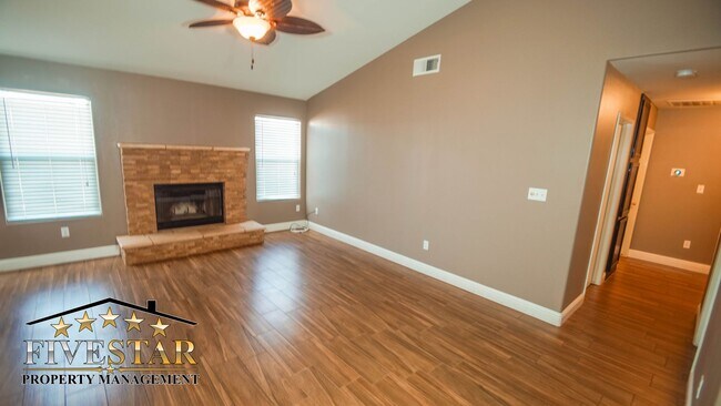 Building Photo - 4334 Bareback Ln
