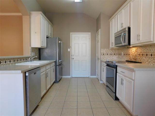 Building Photo - 3919 Canton Ct