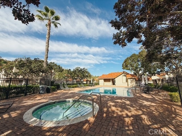 Building Photo - 28161 Montecito