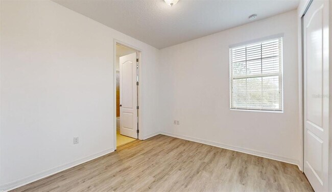 Building Photo - 14315 Swanley St