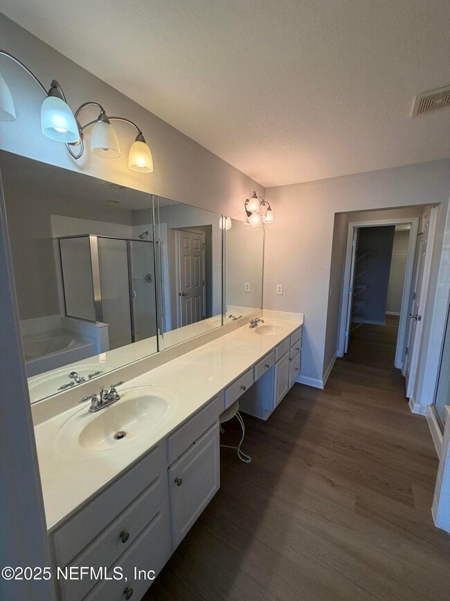 Building Photo - 6342 Autumn Berry Cir