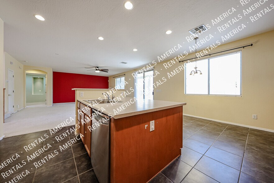 Building Photo - 4429 W Paseo Way