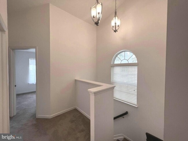 Building Photo - 7027 Cradlerock Farm Ct