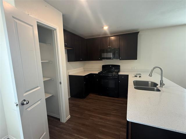 Building Photo - 7320 Woodpecker Dr