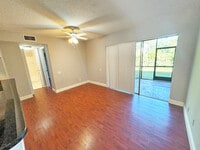 Building Photo - 4457 Treehouse Ln