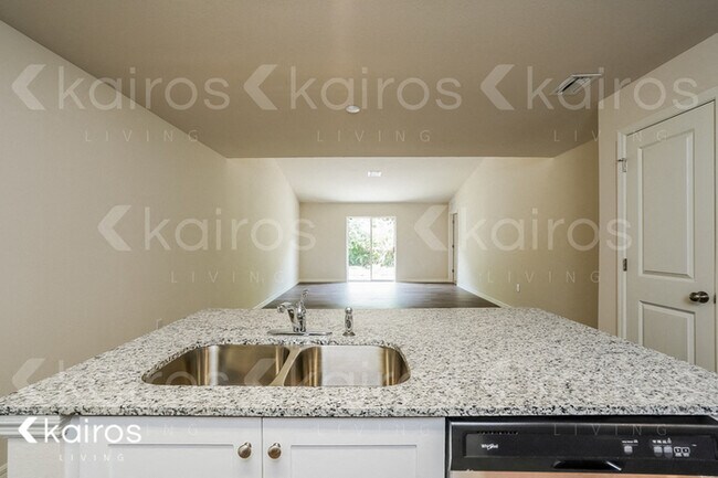 Building Photo - 9095 Aegean Cir