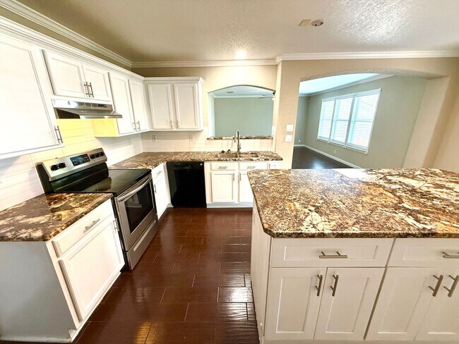 Building Photo - 5716 Watercress Dr