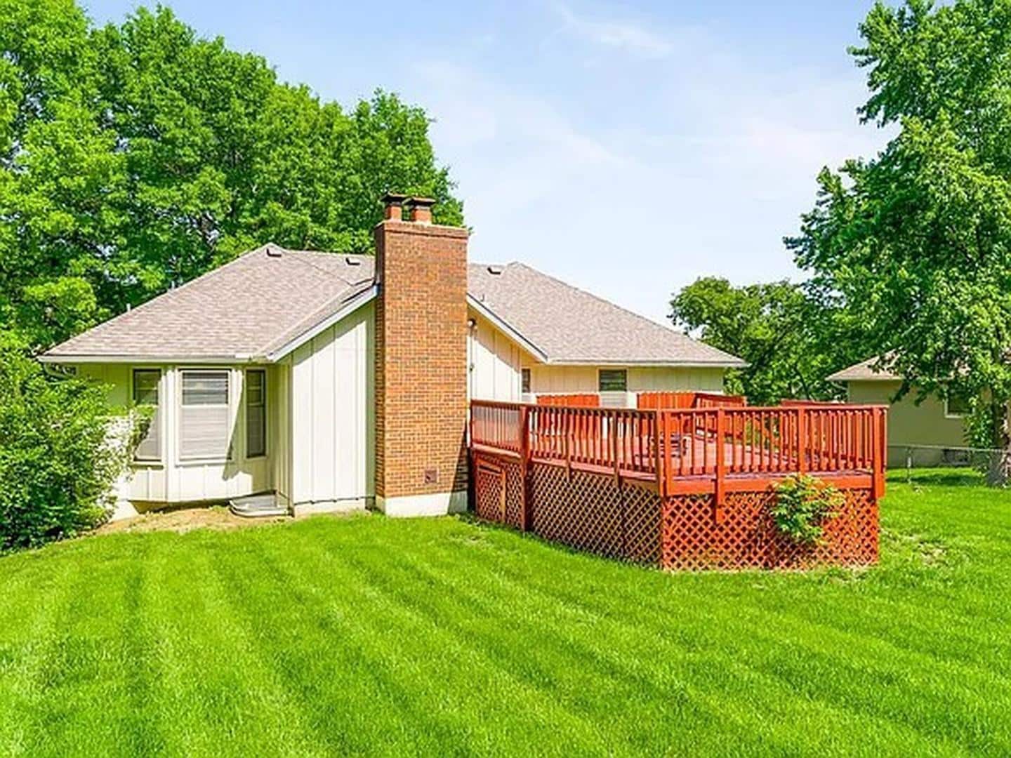 Building Photo - Spacious Shawnee Home Near Mill Creek Streamway Park