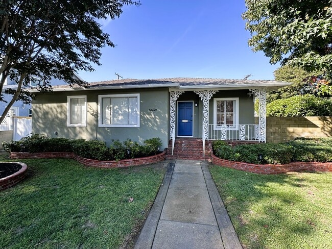 Building Photo - 5639 E Spring St