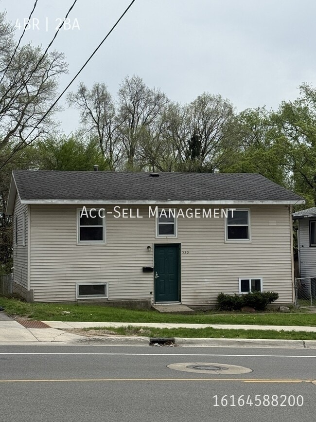 Building Photo - 530 Hall St SE