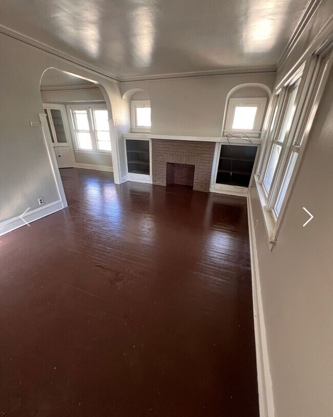 Building Photo - 18119-18119 Olympia Rd