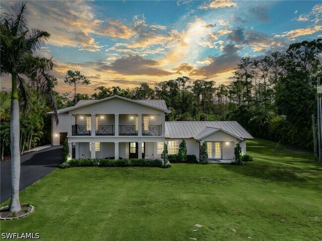 Building Photo - 6155 Standing Oaks Ln