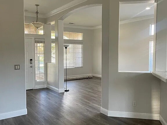 Building Photo - 4579 W Oak Park Dr