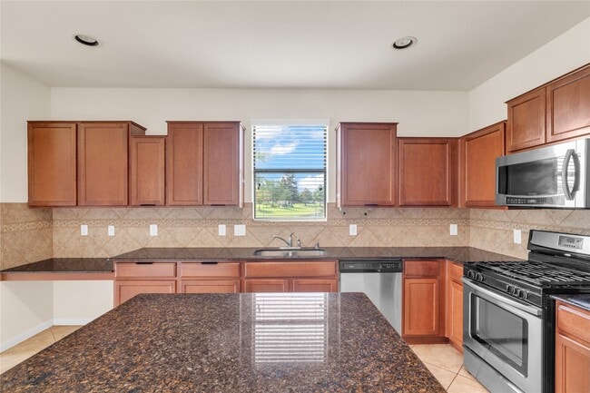 Building Photo - 15419 Benson Landing Dr