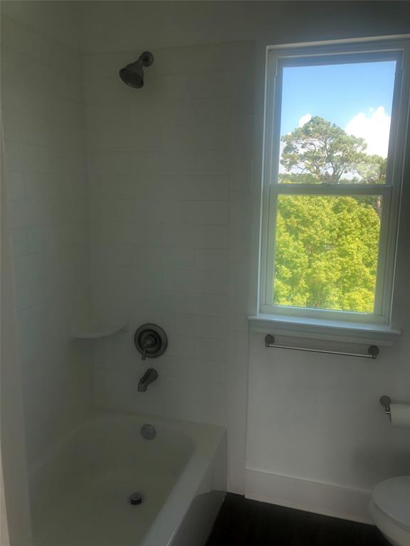 Building Photo - 1101 4th St