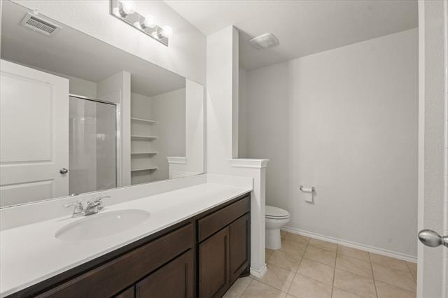 Building Photo - 516 Clearlake Dr