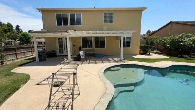 Building Photo - Coming soon. Home Sweet Home!