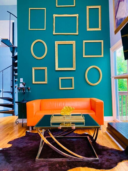 Living room - 2311 Maryland Ave