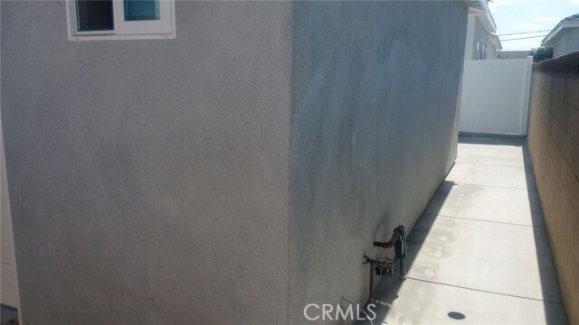 Building Photo - 1907 W 154th Pl