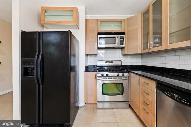 Building Photo - 14 Seaton Pl NW